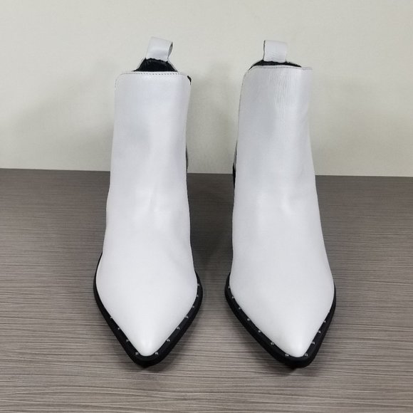 CHARLES by Charles David Polar Chelsea Boot, White Leather, Womens Size 7 - Picture 2 of 12